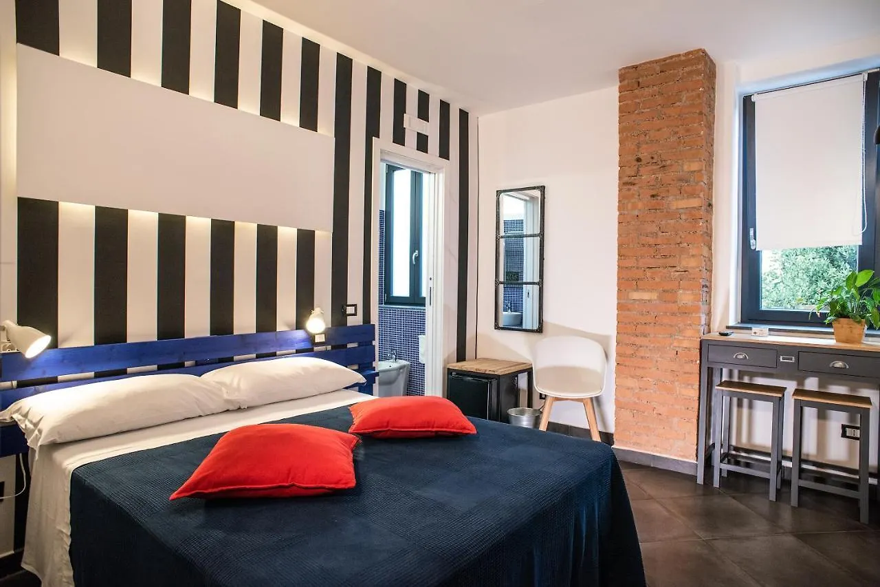 Incentro B&B Milazzo 3*,