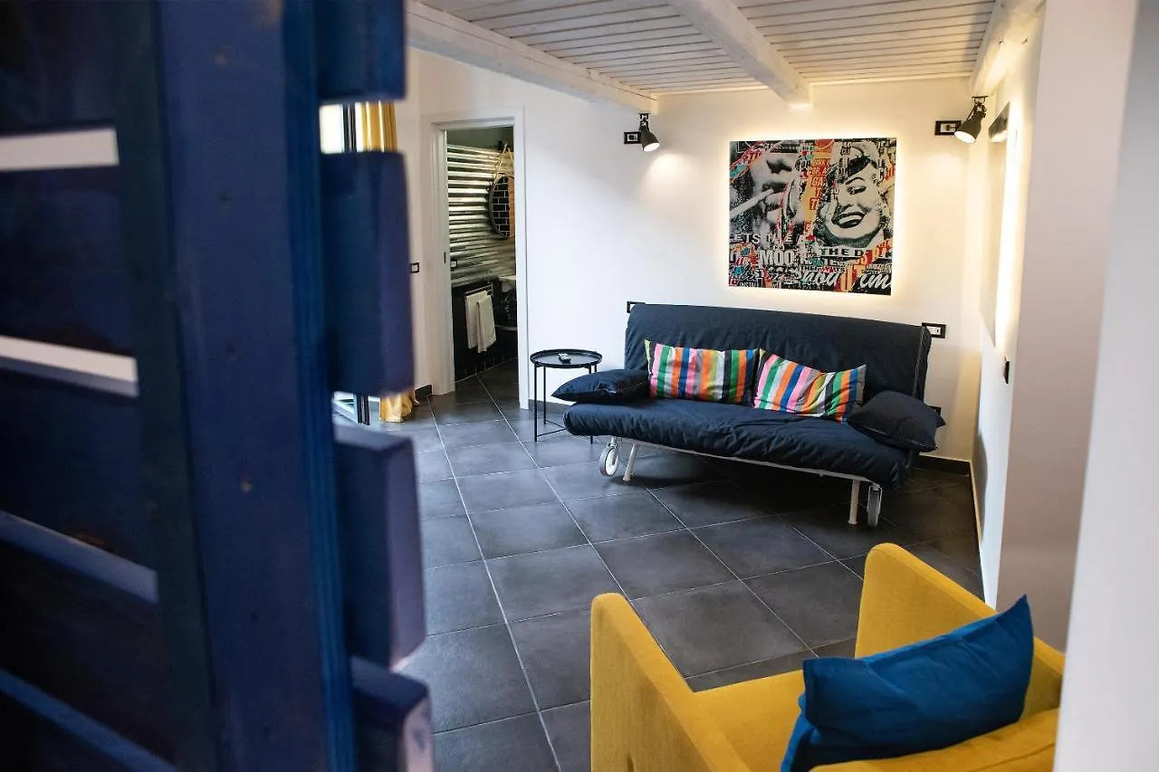 InCentro B&B Milazzo 3*,  Italia