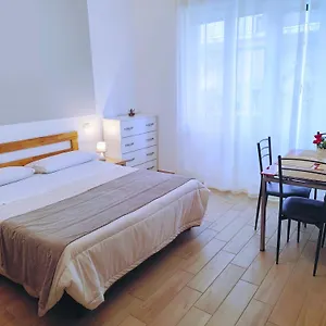 Vento Aureo Bed and breakfast