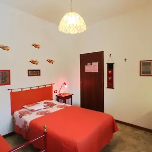Casa Certosa , Siena Italia